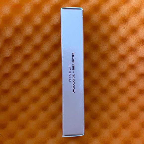 Persona Lip Gloss in Honey - Picture 5 of 8